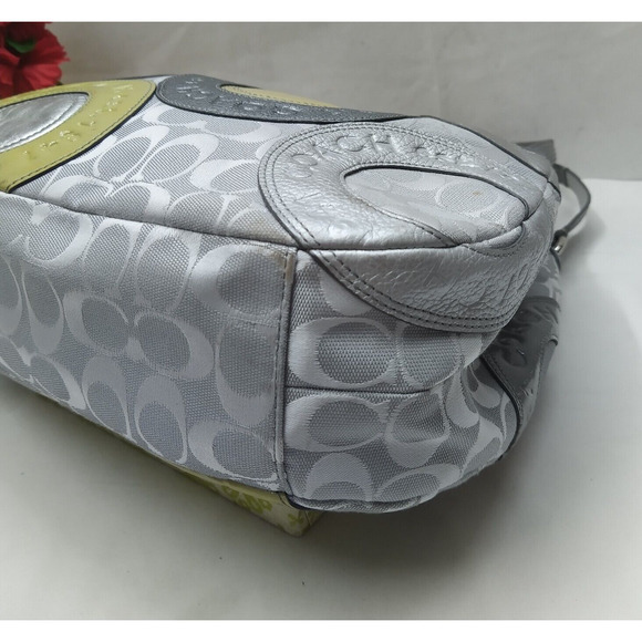 Coach Multicolor Round Patchwork Canvas Leather 3 Compartments Shoulder Bag - Picture 7 of 15